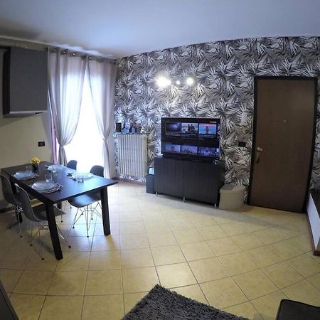 Casa Di Mirco - Ampio E Moderno Bilocale Apartman Castenedolo Kültér fotó