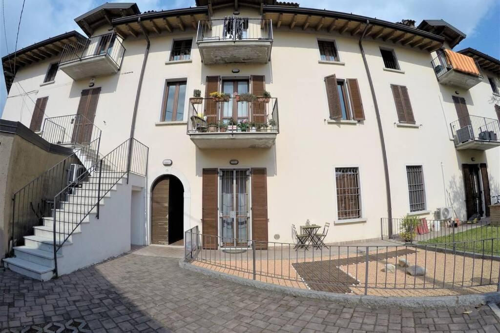 Casa Di Mirco - Ampio E Moderno Bilocale Apartman Castenedolo Kültér fotó